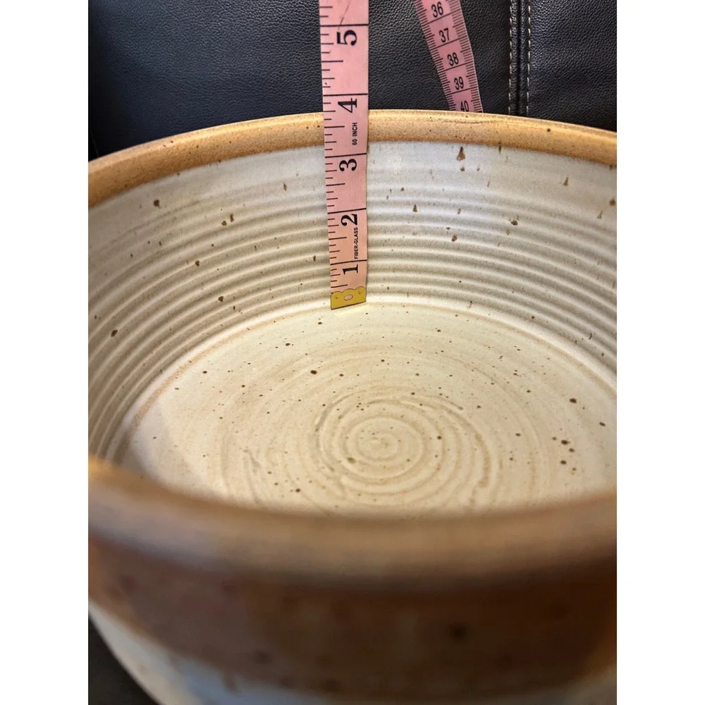VTG. Handmade Earthenware Lidded/Handle Dish. Glazed, Cream/Brown.
